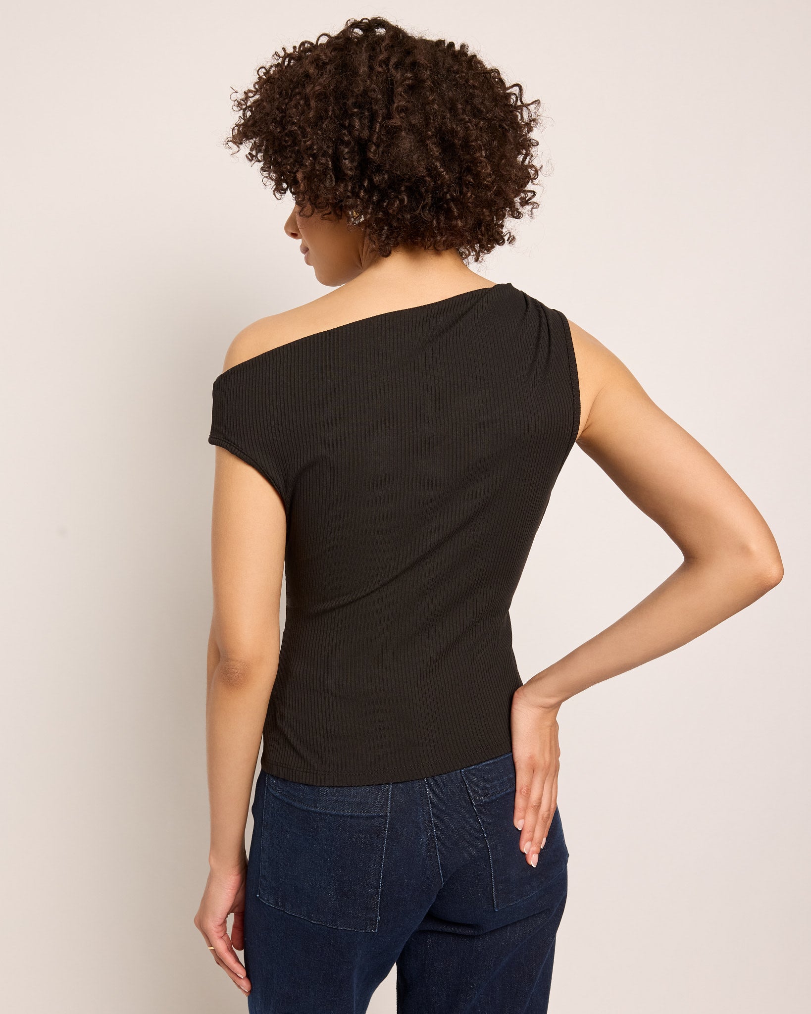 Black $|& SEAS Eden Pleated One Shoulder Top - SOF Back