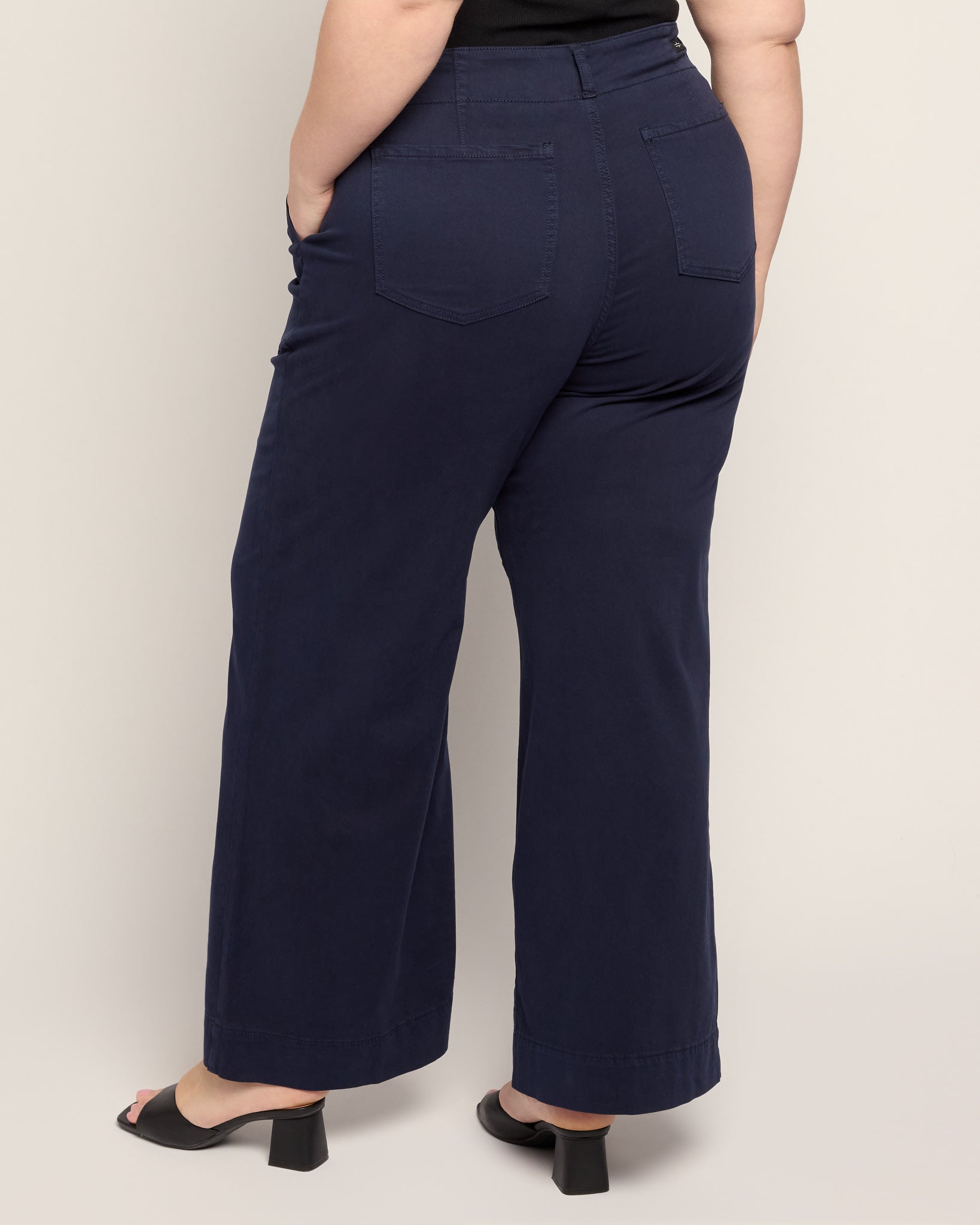 Deep Midnight $|& Liverpool Utility Patch Pocket Wide Leg - SOF Back
