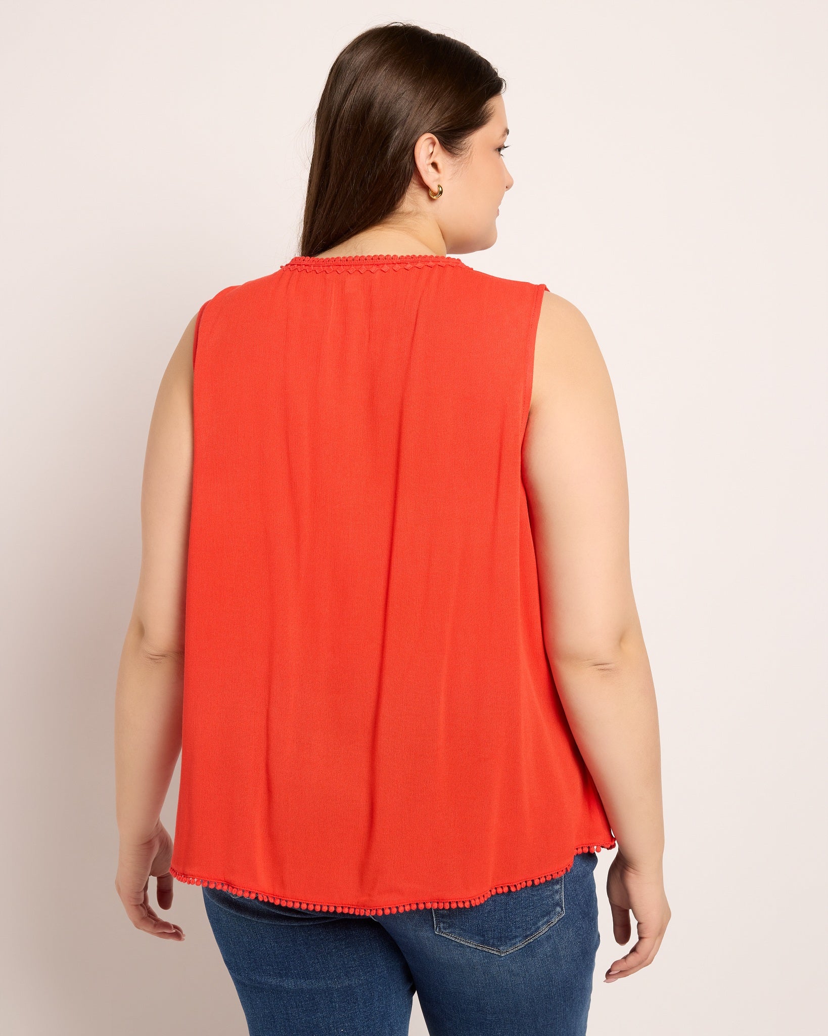 Amber Haze $|& Skies Are Blue Solid Trim Detail Blouse - SOF Back