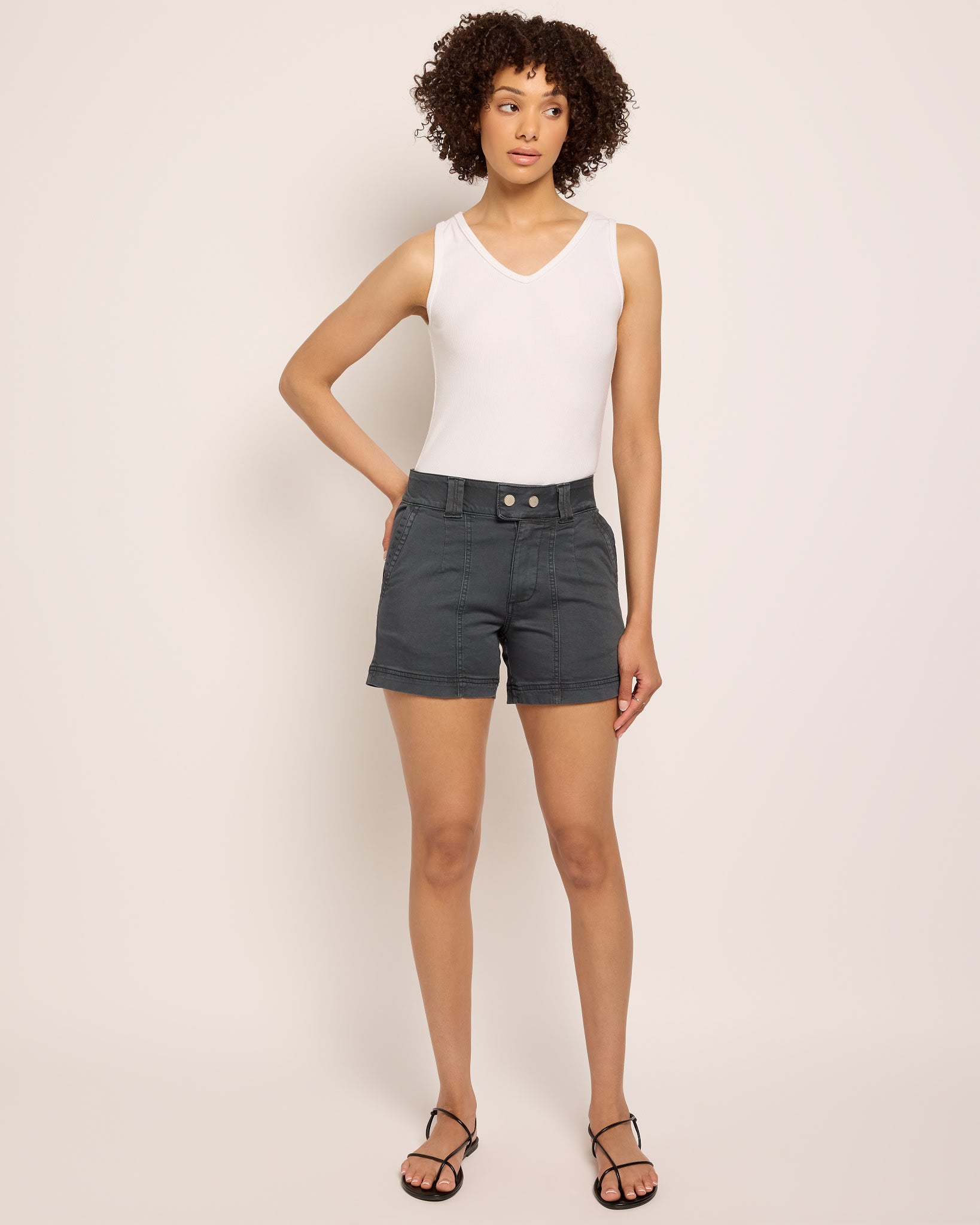 Graphite $|& Herizon Skyline Short - UGC On Fig
