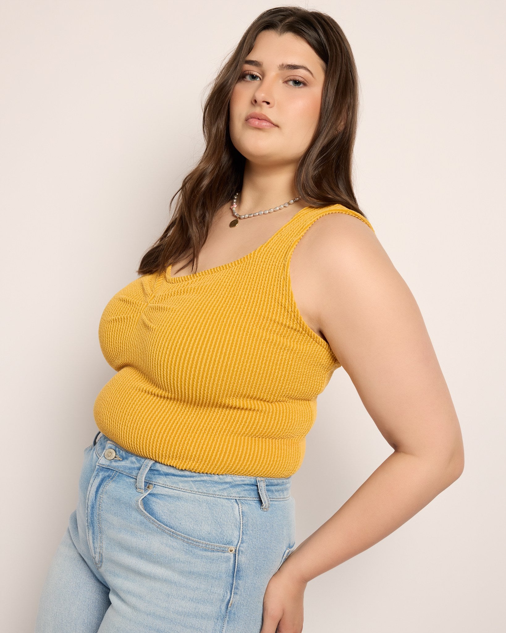 Saffron $|& SEAS Swell Tank - VOF Front