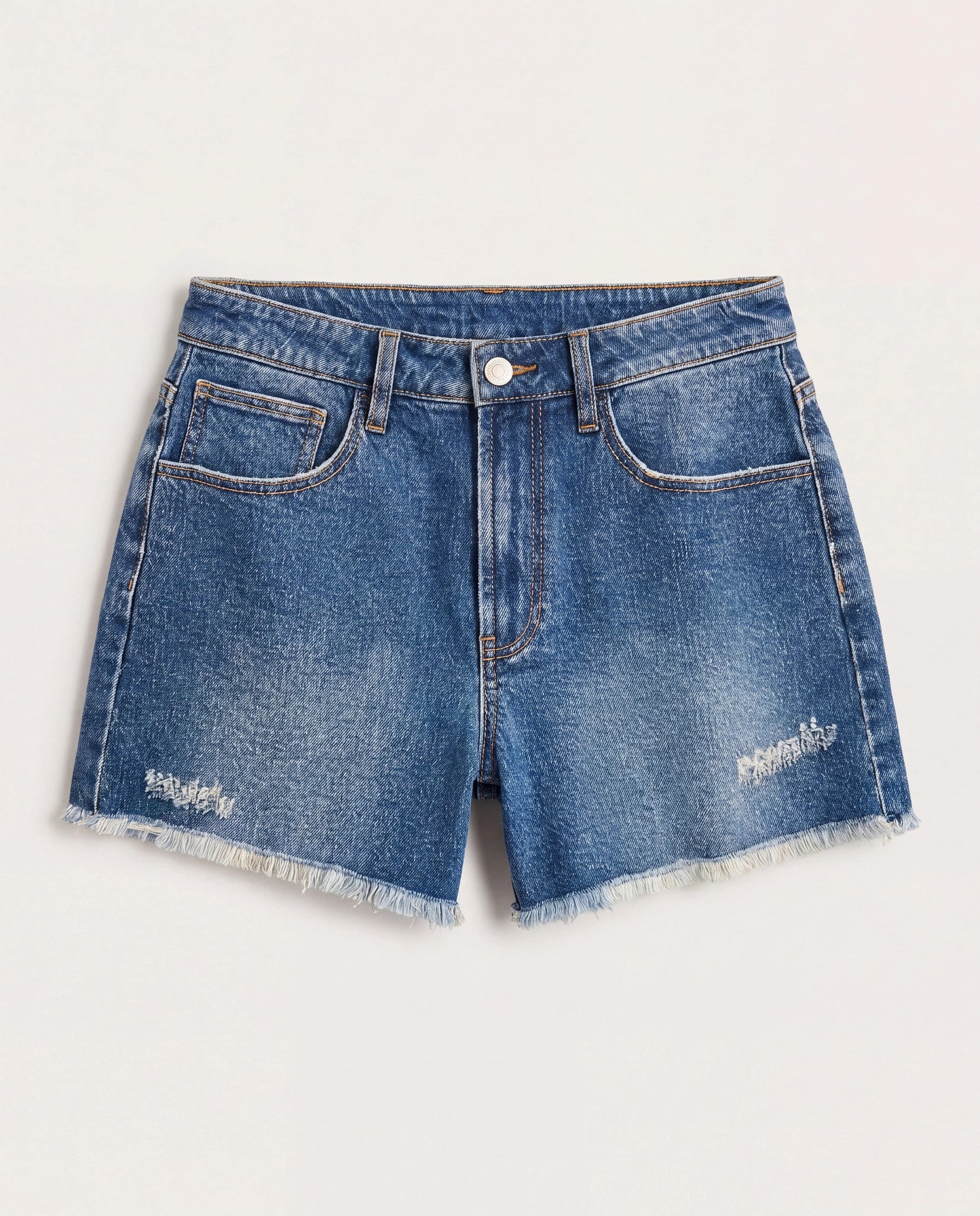 Storm $|& SEAS Maple Distressed Short - Hanger Detail