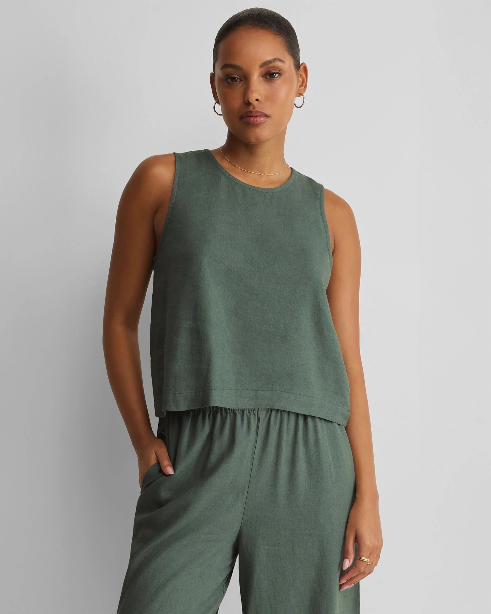 Everglade $|& Z Supply Sloane Linen Top - VOF Detail