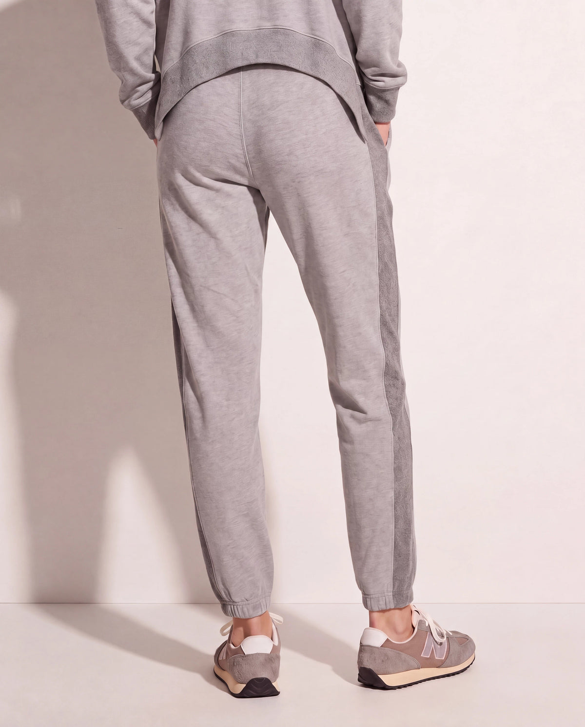 Heather Grey $|& Interval Presto Sweatpant - SOF Back