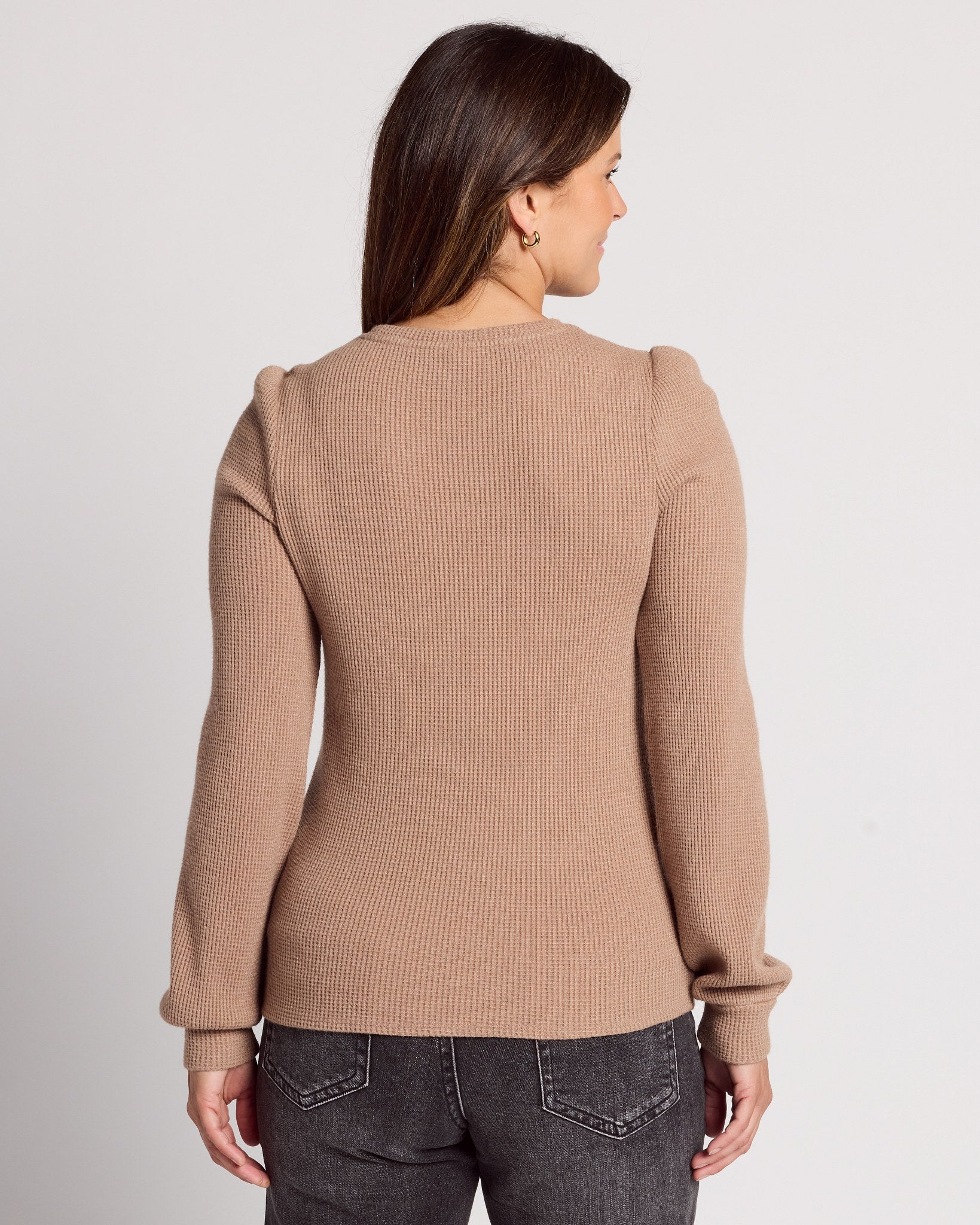 Washed Fawn $|& Herizon Saturday Shirred Sleeve Thermal Top - SOF Back