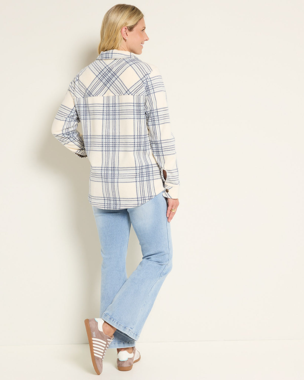 Canyon Plaid $|& SEAS Geena Microfleece Shacket - SOF Back