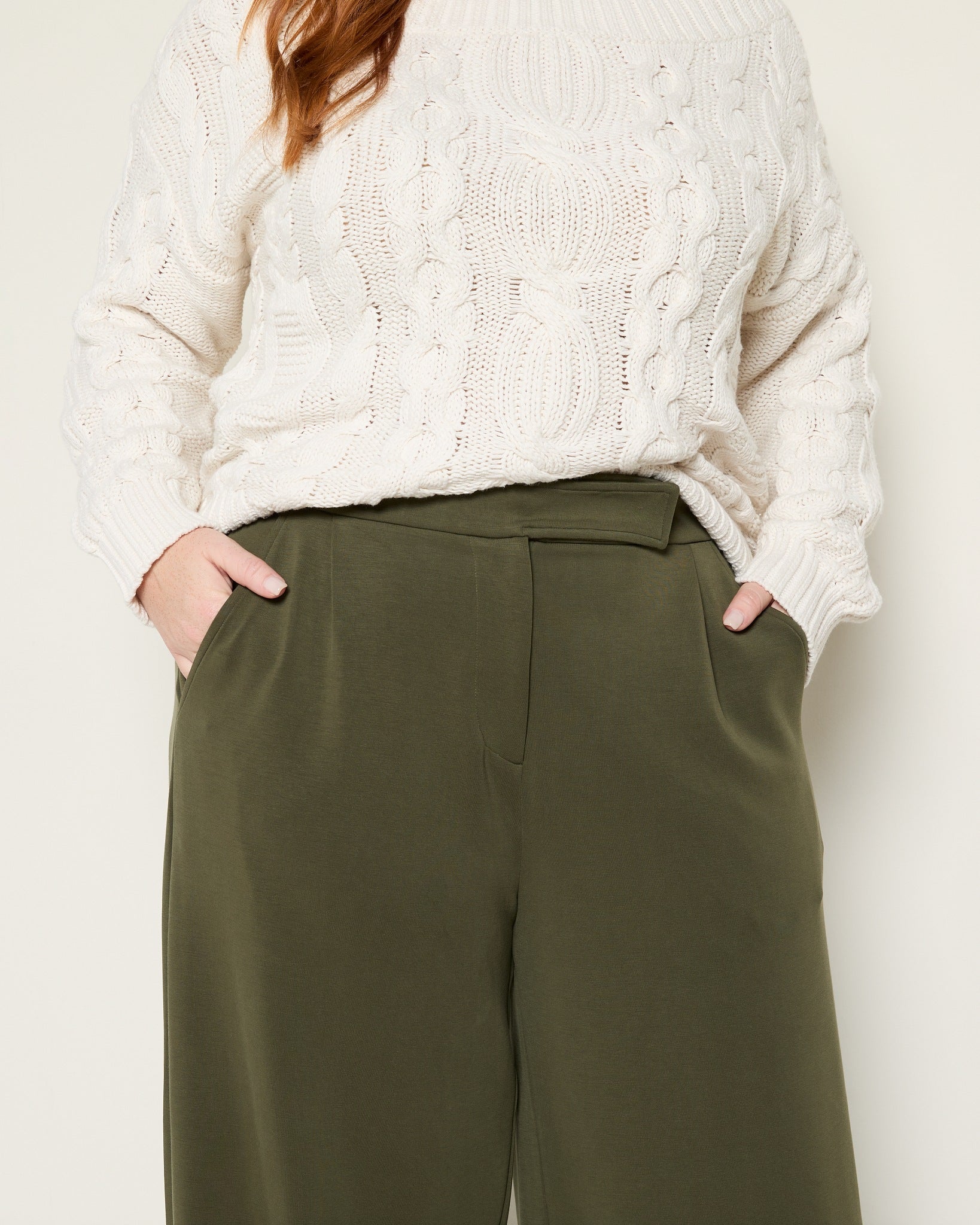Evergreen $|& SEAS Jenni Pleat Front Trouser - SOF Full Front