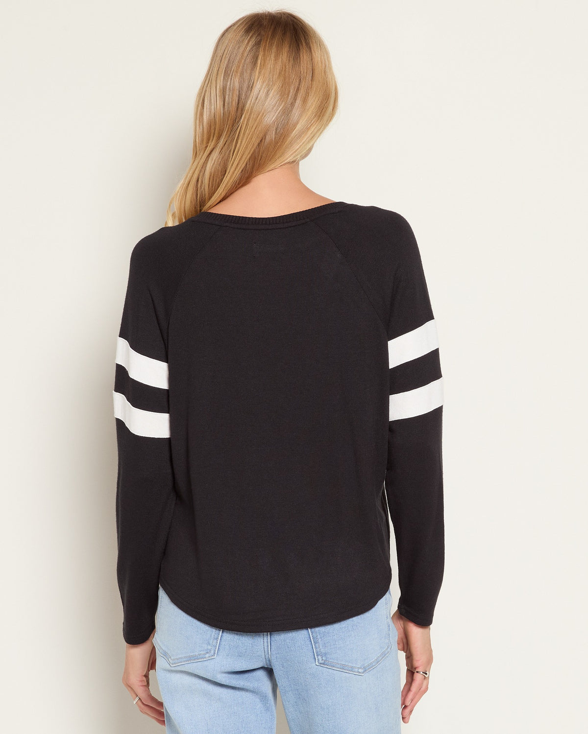 Black $|& SEAS Evelyn Raglan Long Sleeve Top - SOF Back