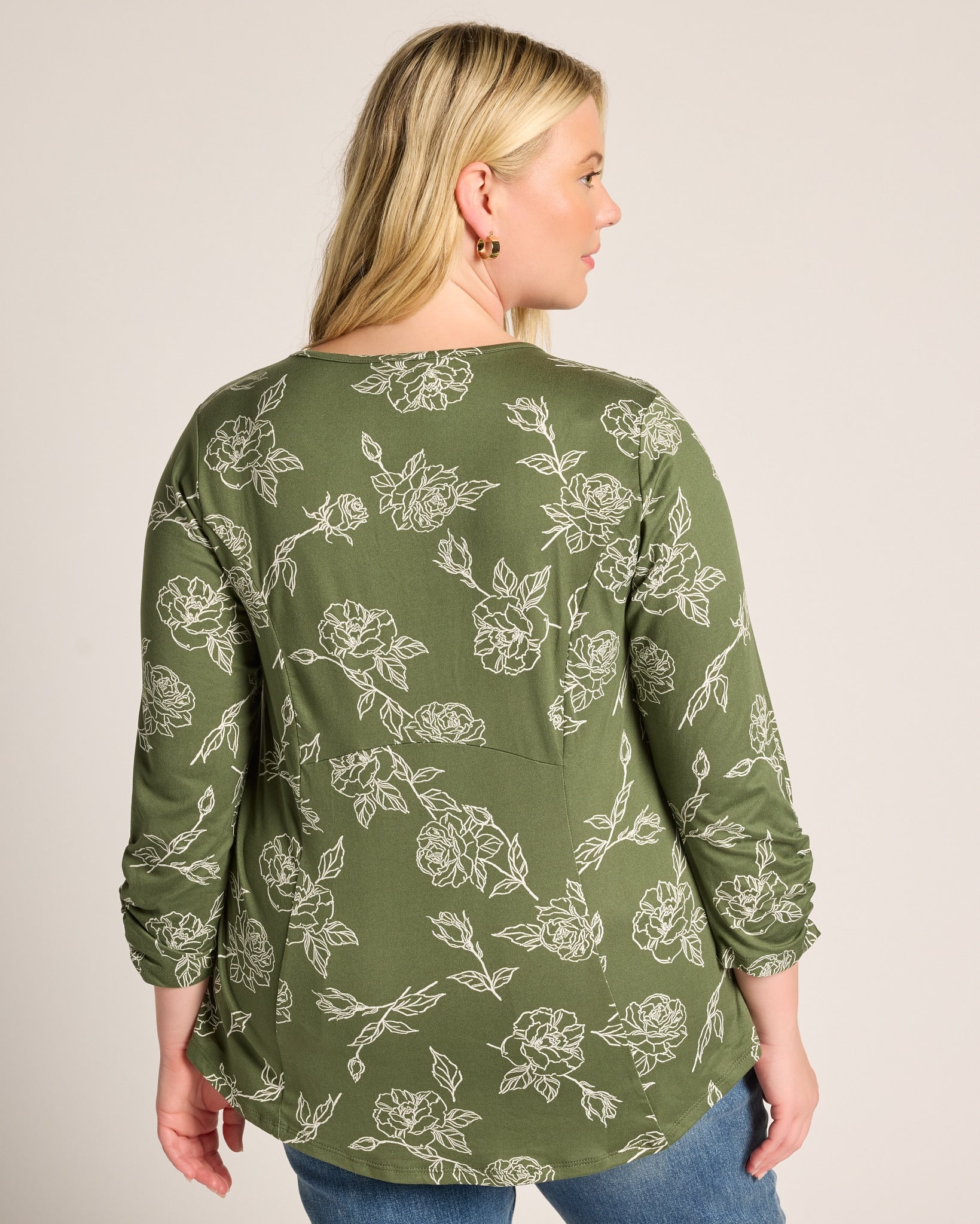 Cypress Floral $|& Bobeau 3/4 Cinch Sleeve Babydoll Top - SOF Back