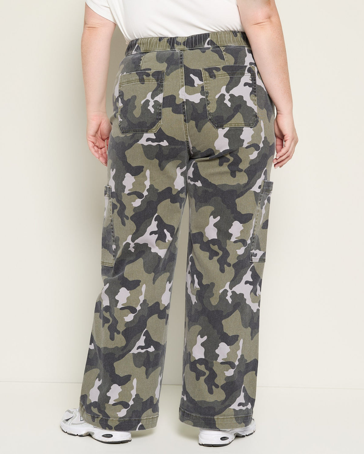 Camo $|& Mica Denim High Rise Wide Leg Pant with Drawstring - SOF Back