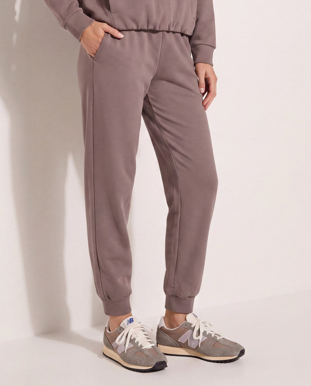 Ashwood $|& Interval Double Knit Jetset Jogger - SOF Front