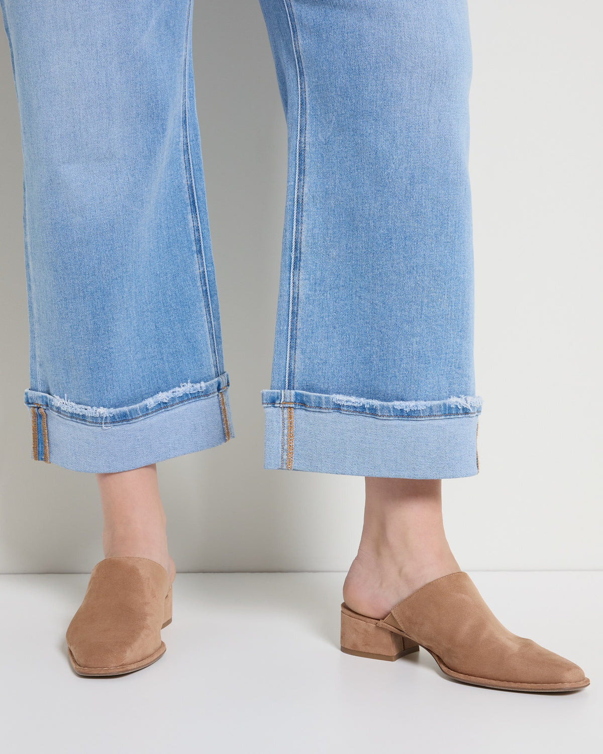 Energetic $|& Lovervet Mid Rise Cuffed Slim Wide - SOF Full Front