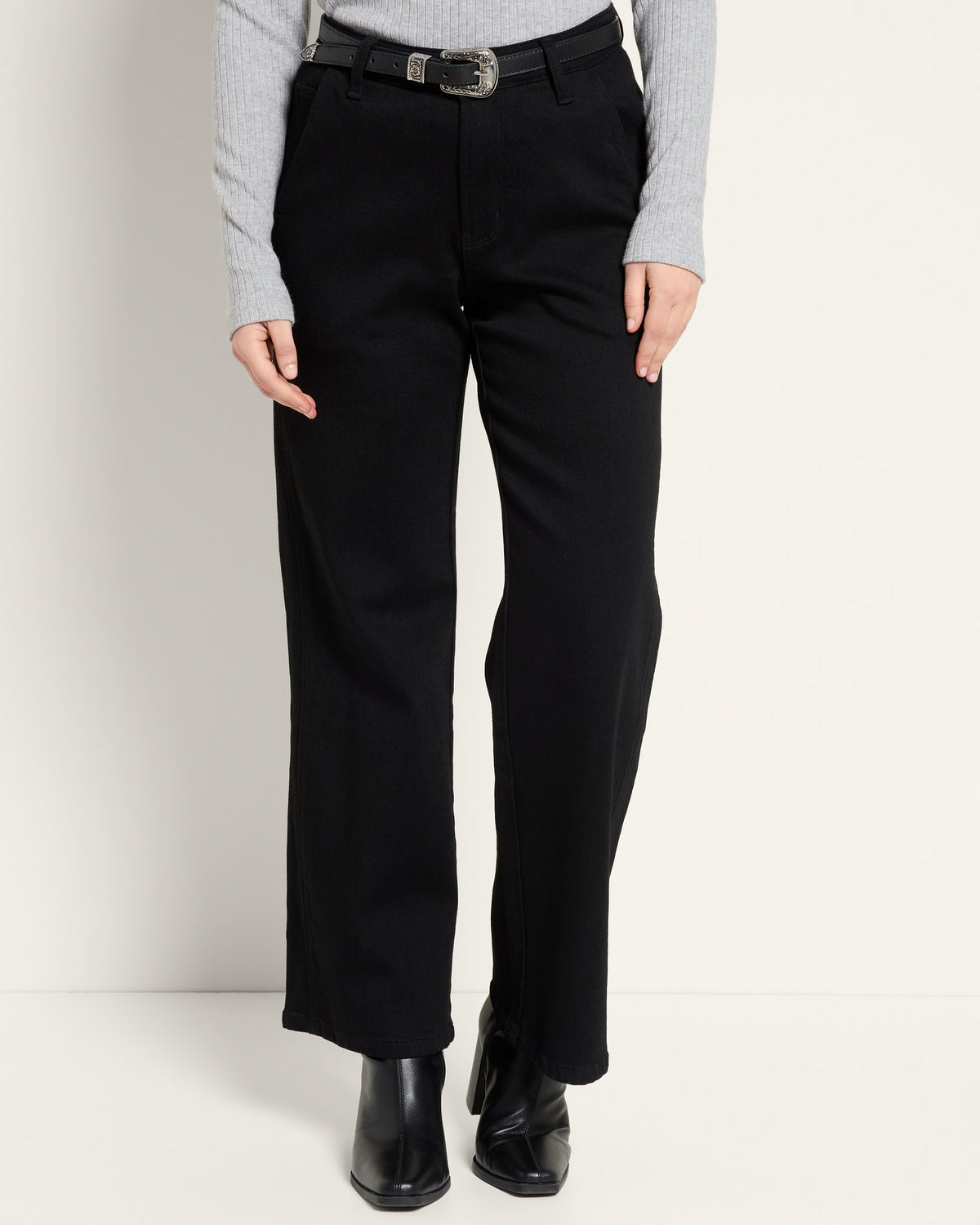 Black $|& SEAS Beck High Rise Wide Leg - SOF Front