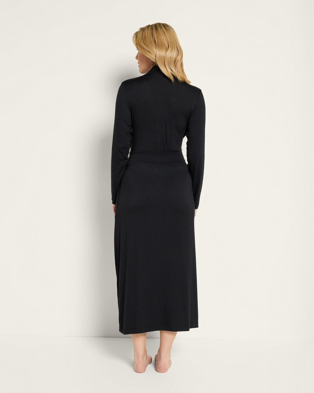 Black $|& SEAS Mightnight Robe - SOF Back
