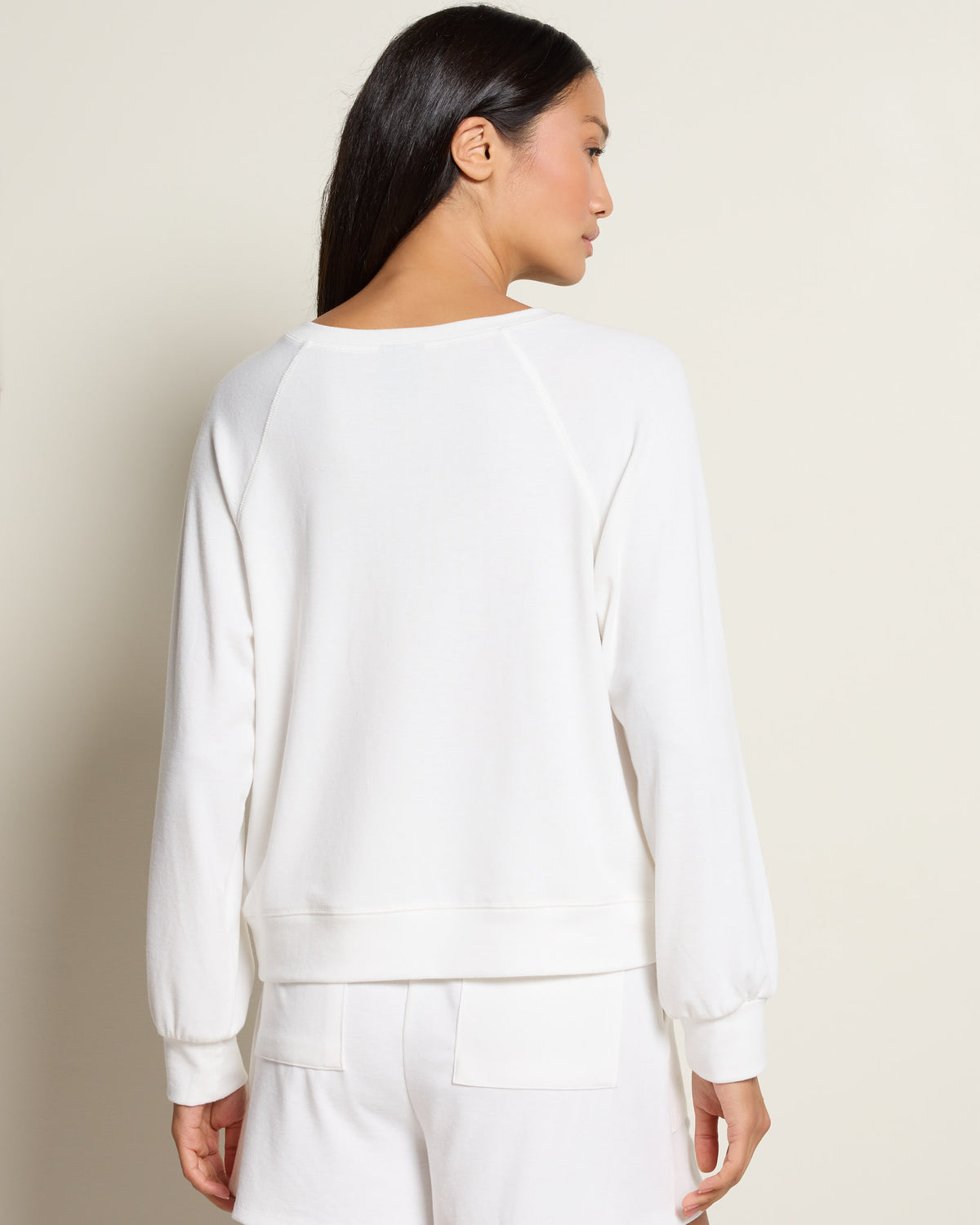 Ivory $|& Bobeau Brushed Poly Rayon Jersey Relaxed Raglan Pullover - SOF Back