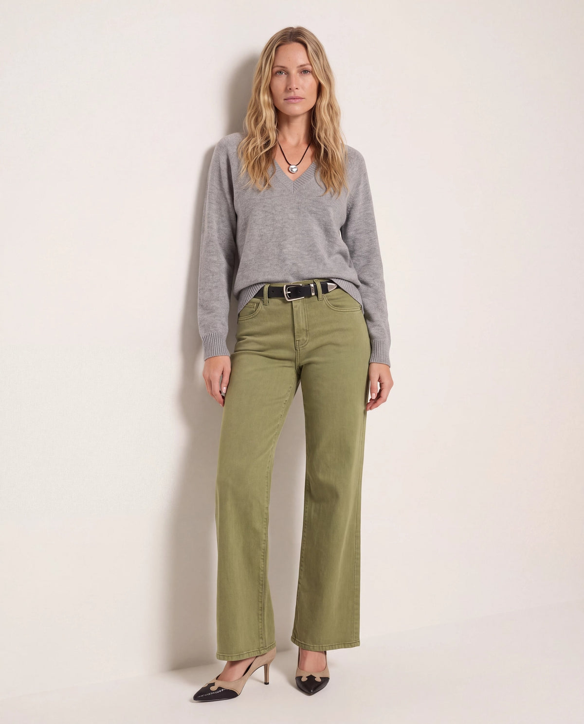 Heather Grey $|& SEAS Madelyn V-Neck Sweater - UGC On Fig