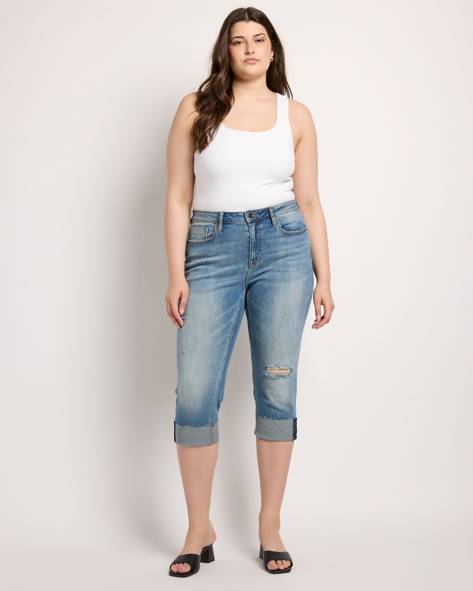 Light Wash $|& Vigoss Marley Distressed Midrise Cuffed Capri - UGC On Fig
