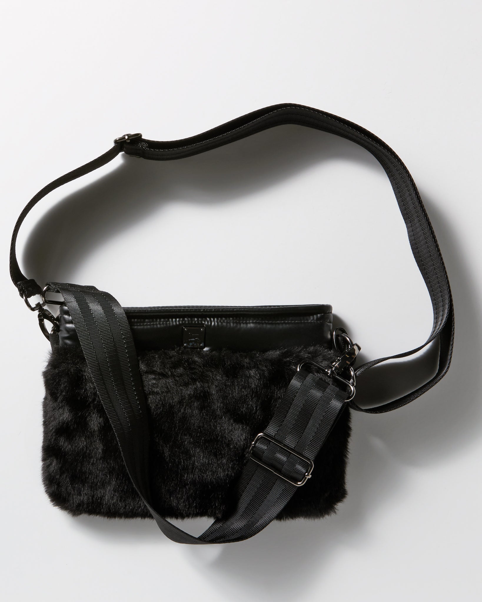 Looks Good from the Back: Review: Think Royln Bum Bag/Crossbody Bag