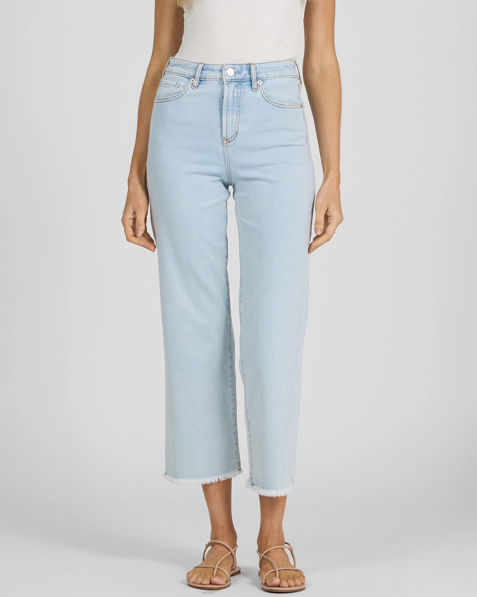 Women's Straight-Leg Jeans