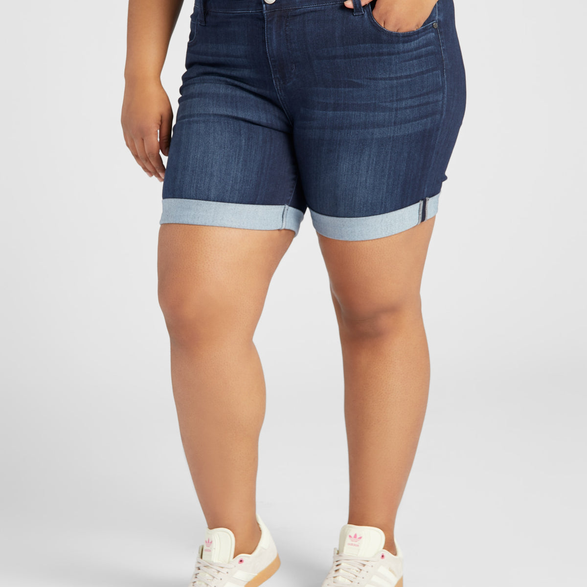 Plus Size Corine 7