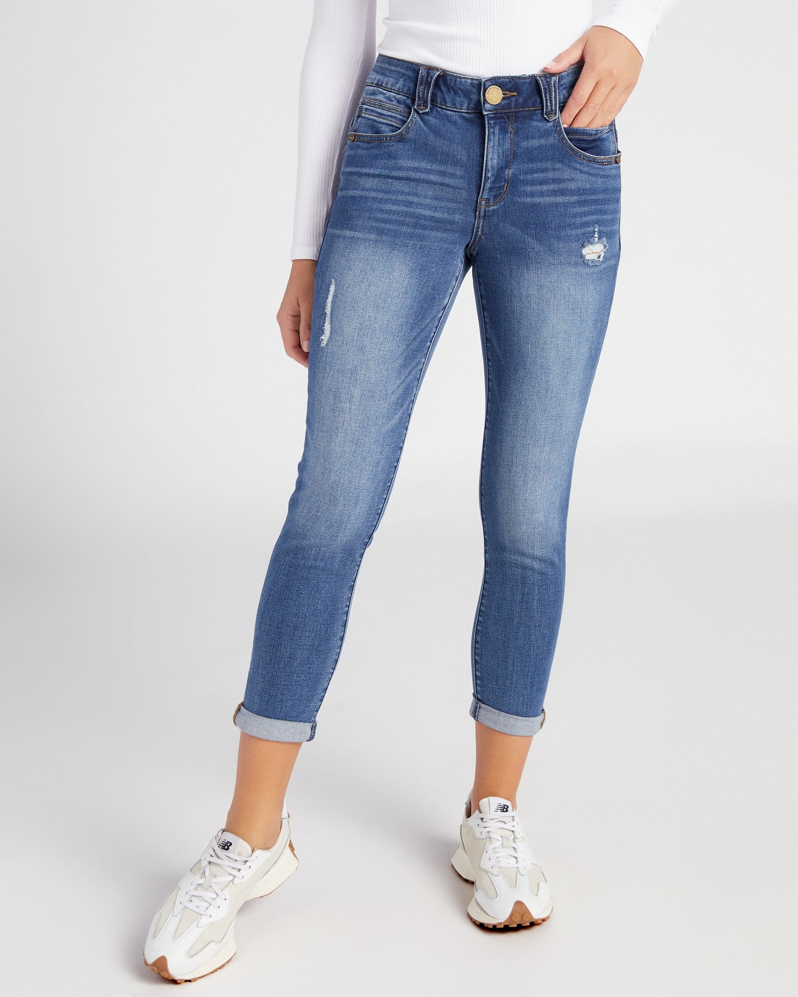 Distressed "Ab"solution Ankle Skimmer Jeans
