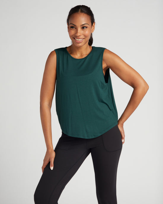 Hunter Green $|& Interval Keyhole Back Tank - SOF Front