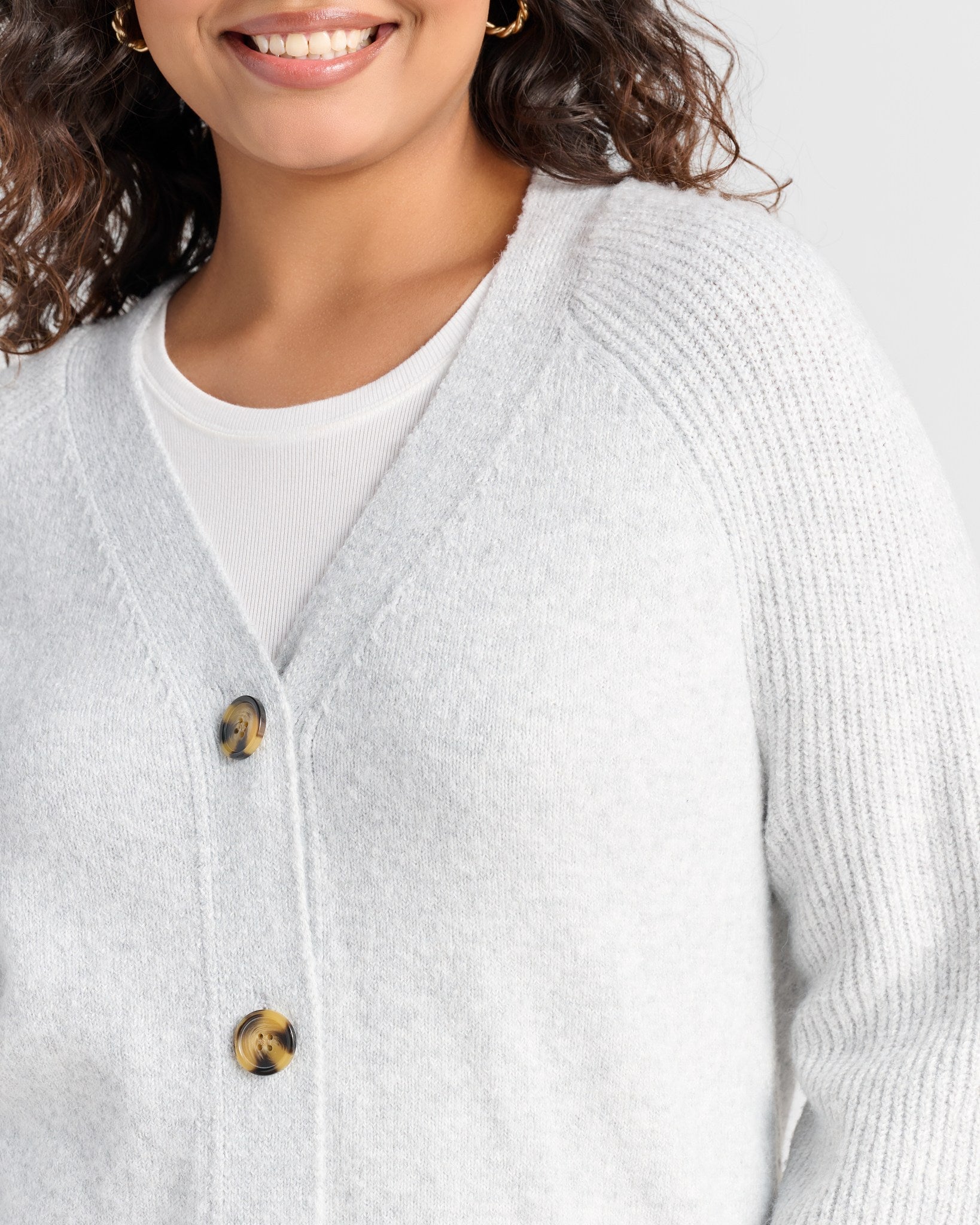 Blouson Slv V-Neck Cardigan L. Heather Grey $|& 525 Adyson Parker Blouson Sleeve V-Neck Cardigan - SOF Detail