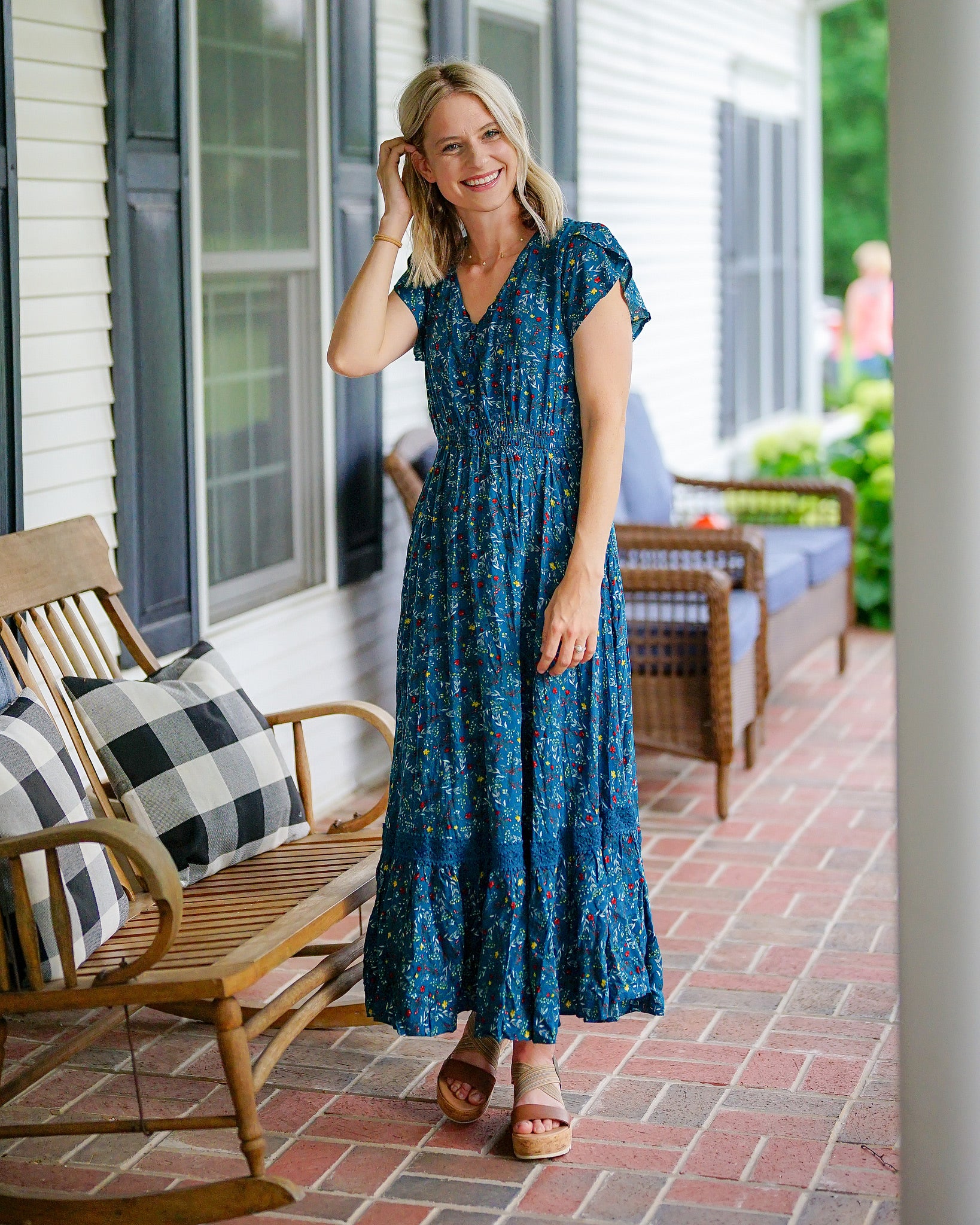 lace insert maxi dress Dianthus Lace Insert Maxi Dress