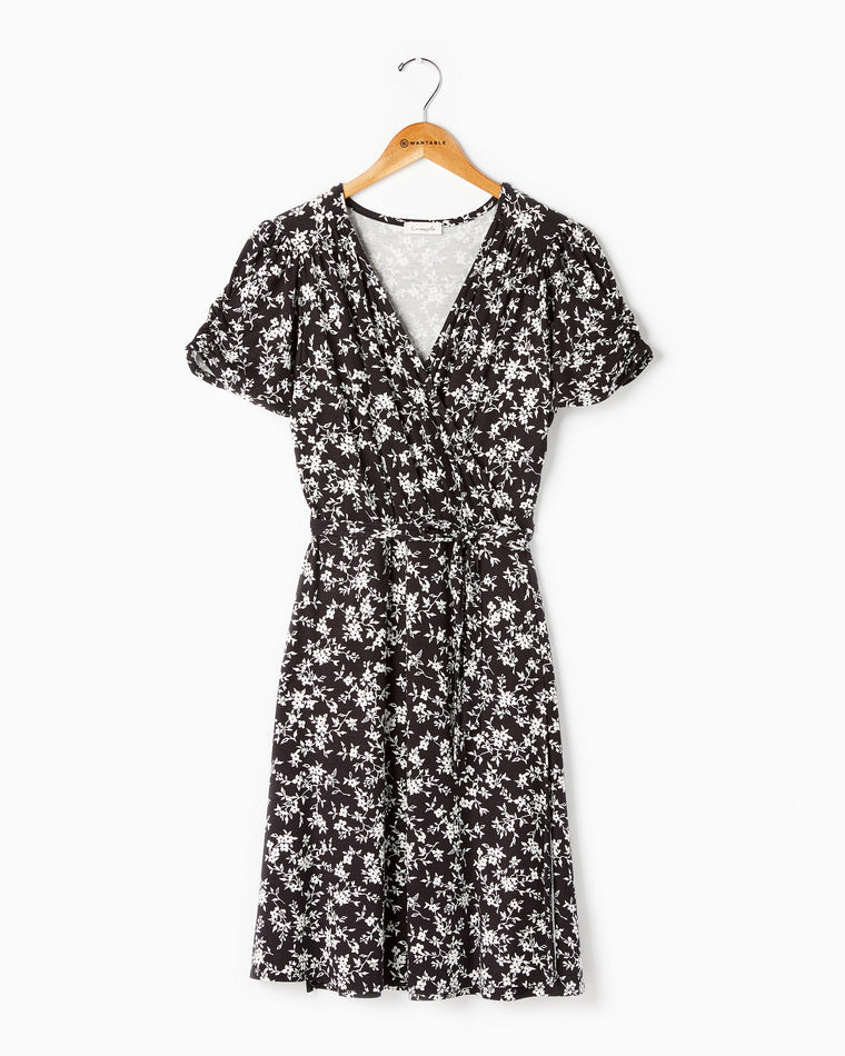 Printed Short Sleeve Wrap Dress Blk/Iv Floral $|& Loveappella Printed Short Sleeve Wrap Dress - Hanger Front