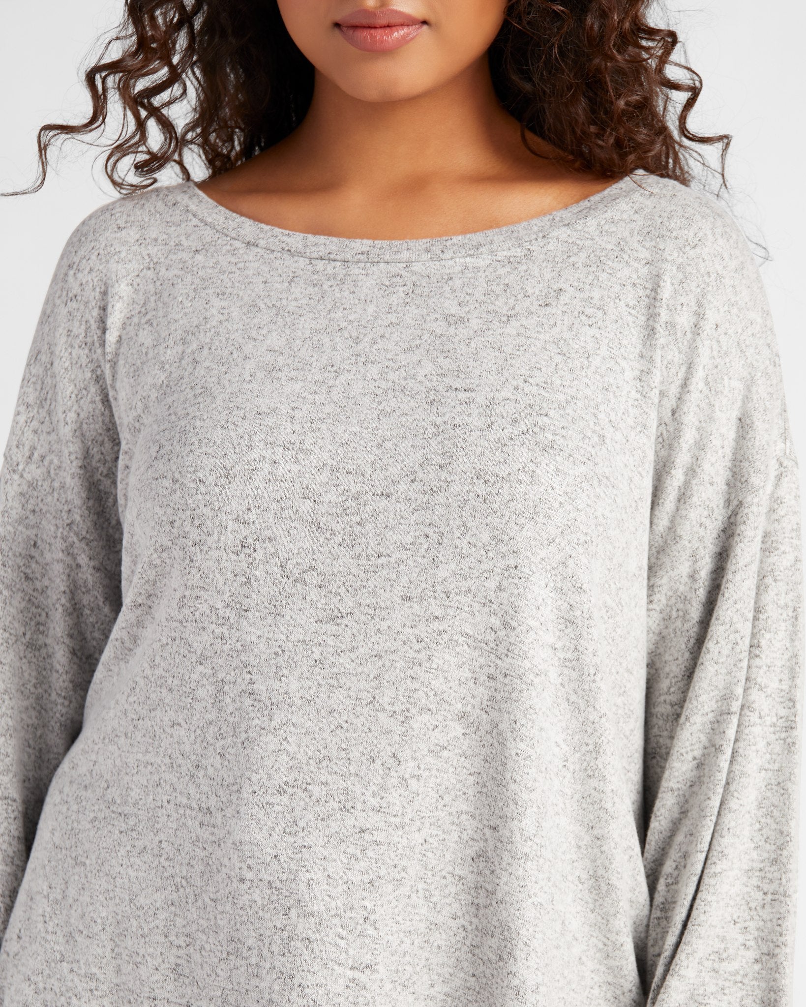 Heather Grey $|& Bobeau Cozy Pullover and Short Set - SOF Detail