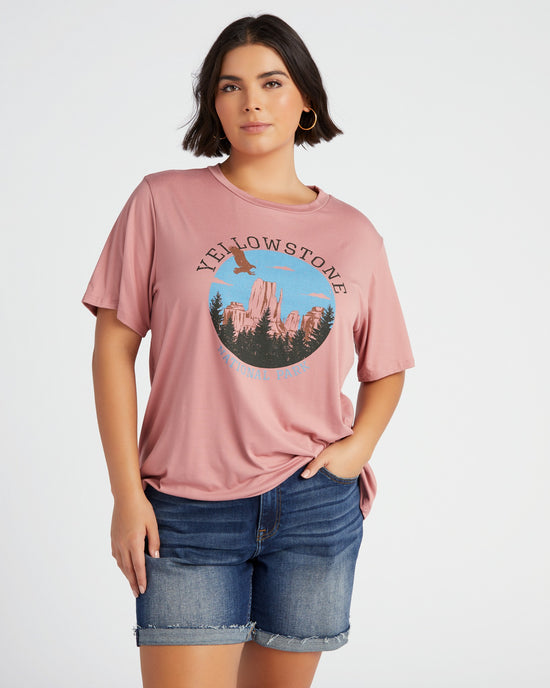 Mauve $|& Polagram Yellowstone National Park Graphic Tee - SOF Front