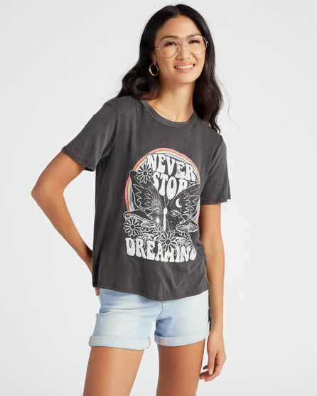 Never Stop Dreaming Graphic Tee