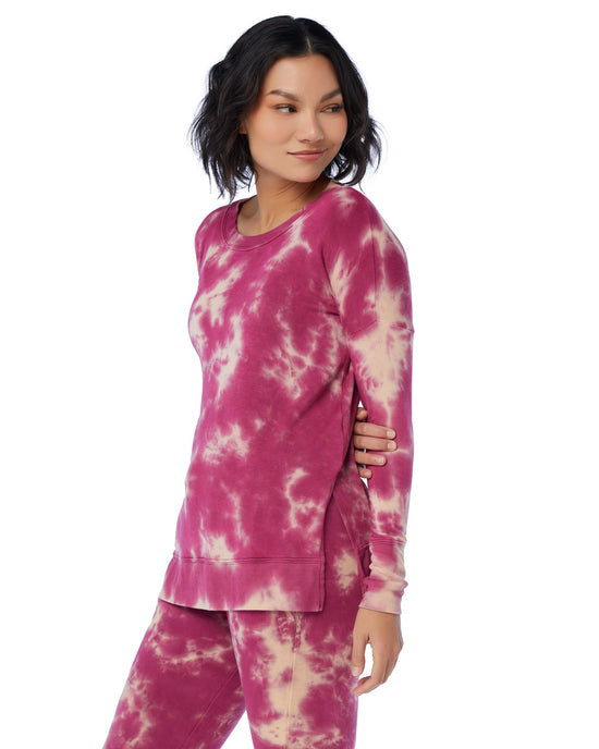 Berry Wine / Toasted Almond Red $|& Herizon Tie Dye Unwind Pullover - SOF Front