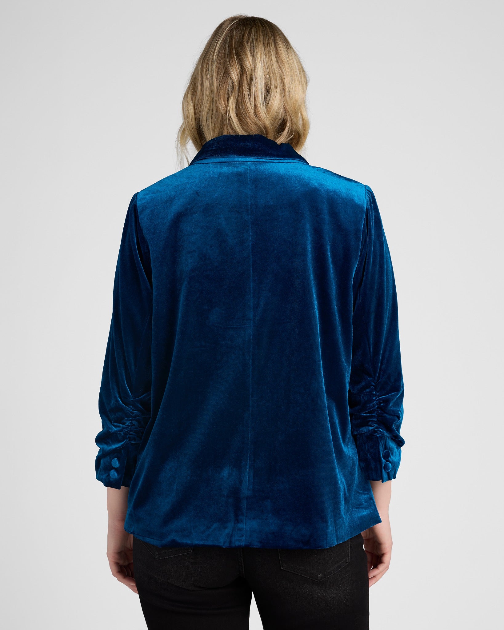 Teal $|& Skies Are Blue Ruched Sleeve Velvet Blazer - SOF Back