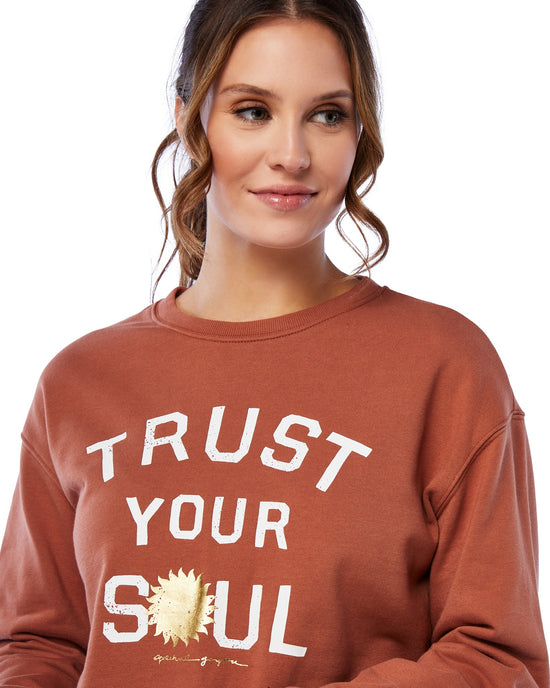 Clay Tank $|& Spiritual Gangster Trust Your Soul Mazzy Pullover - SOF Detail