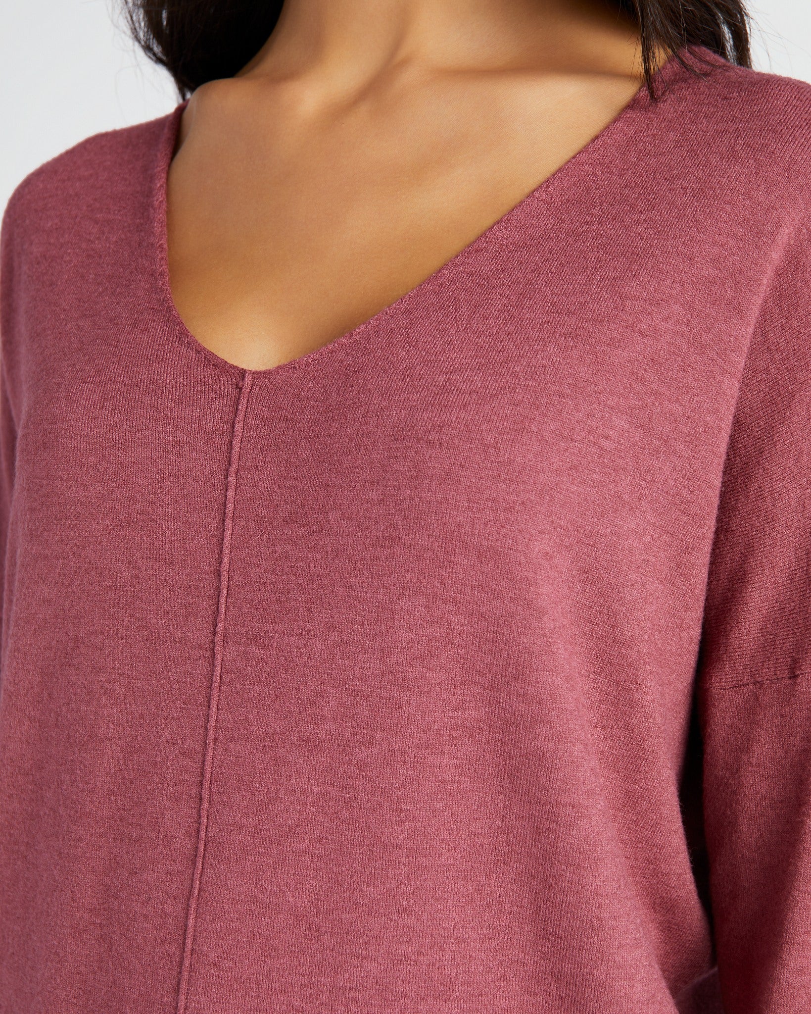 H. Wisteria $|& Dreamers Front Seam V-Neck Sweater - SOF Detail