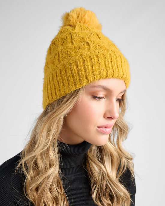 Mustard $|& Elegant Essence Multi Color Lurex Beanie with Faux Fur Lining - SOF Detail