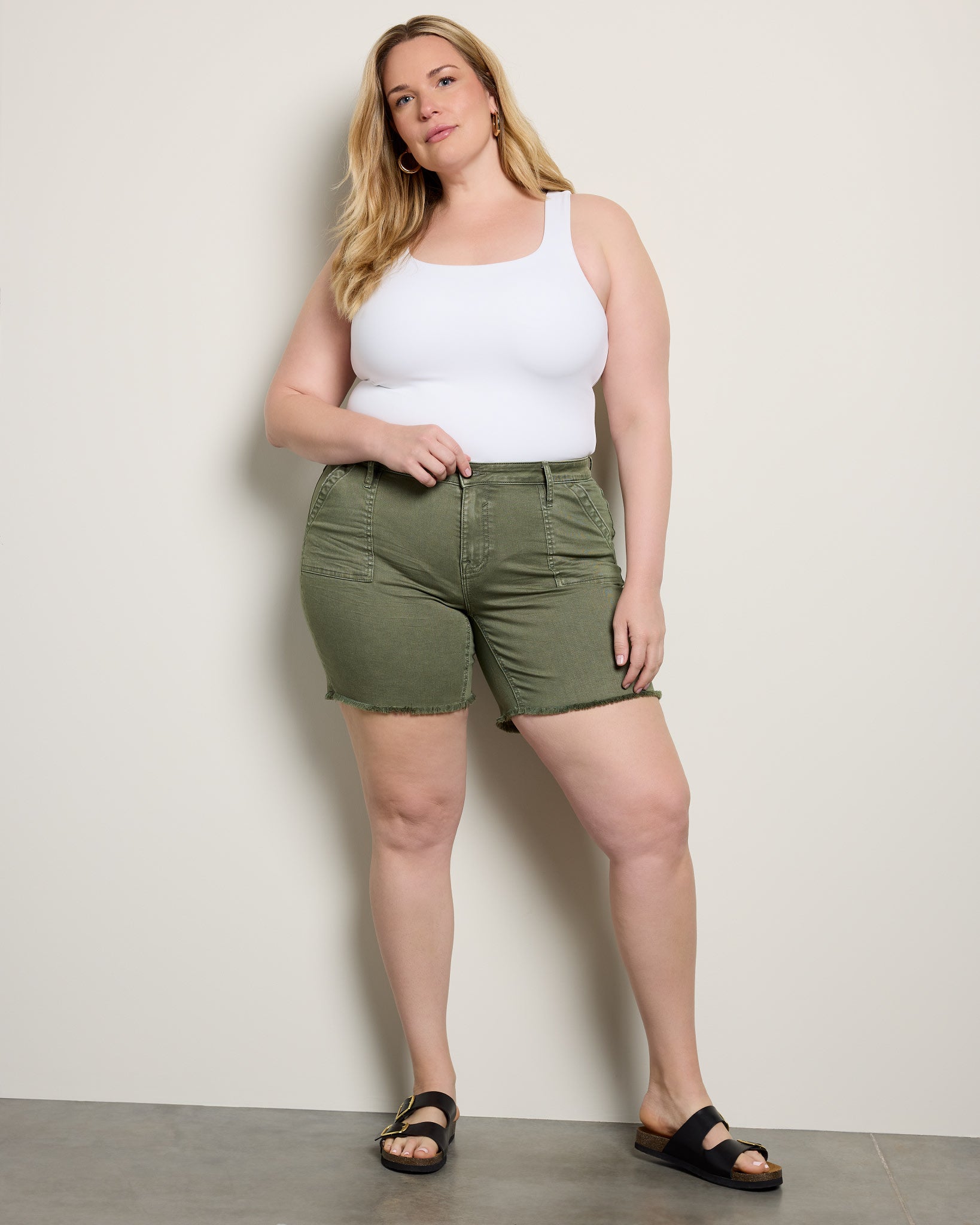 Light Olive $|& Vigoss Marley Mid Rise Cargo Short - UGC On Fig