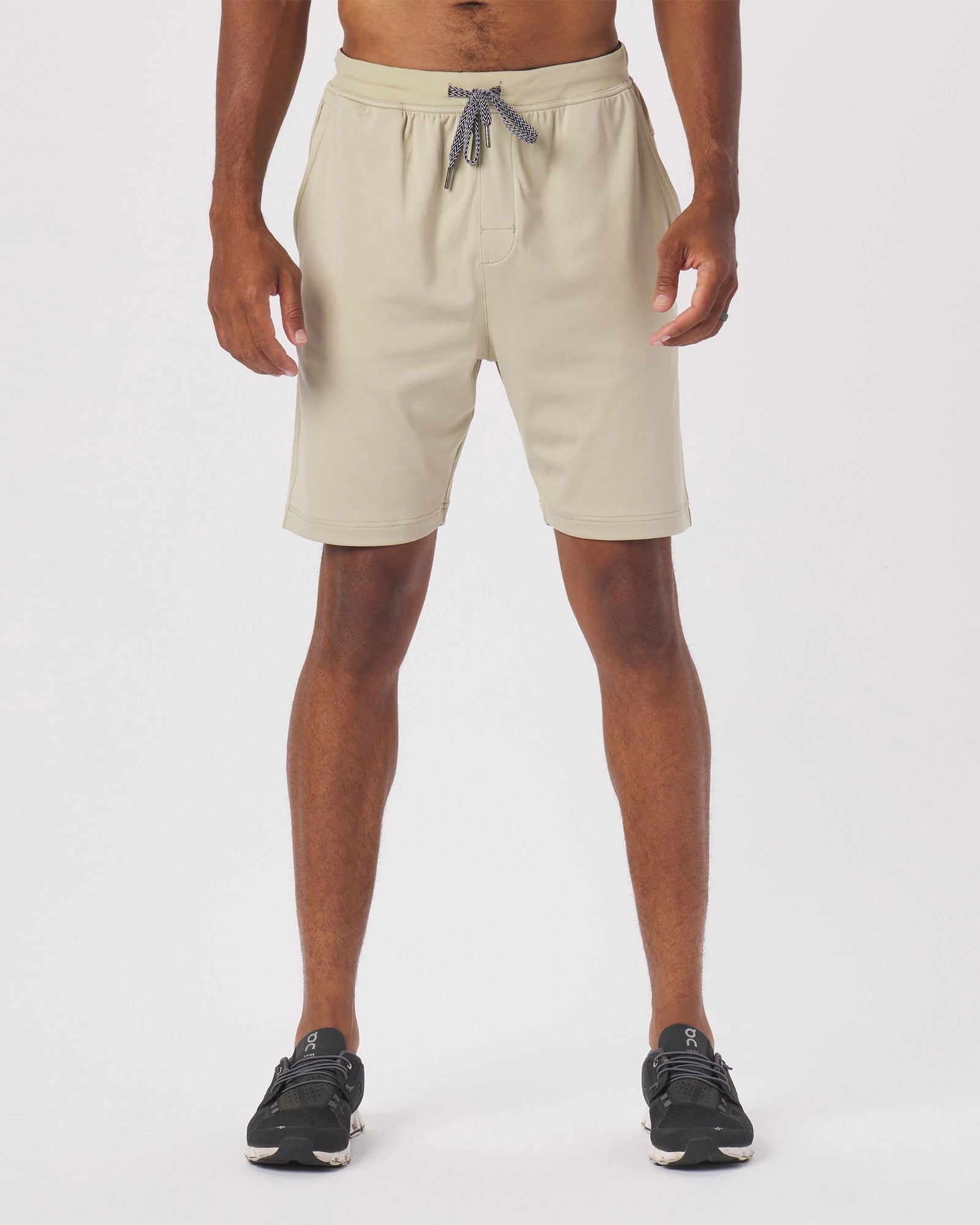 Linen $|& Glyder Medalist Short (7.5") - VOF Front