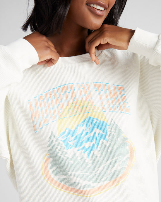 Bright White $|& Thread & Supply Mountain Time Top - SOF Detail