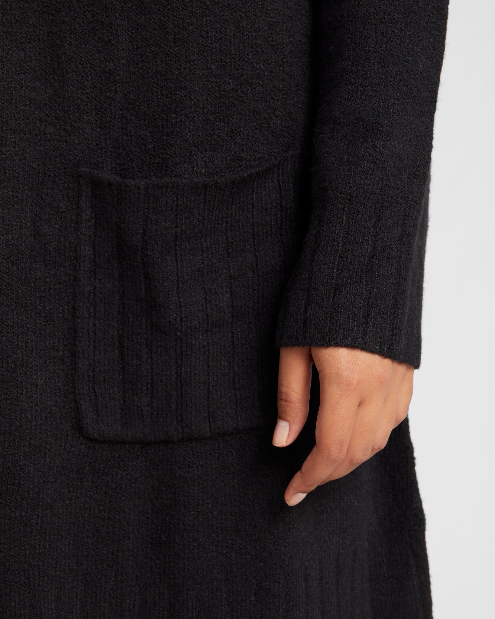 Black $|& Bobeau Long Sleeve Open Front Cardigan - SOF Detail