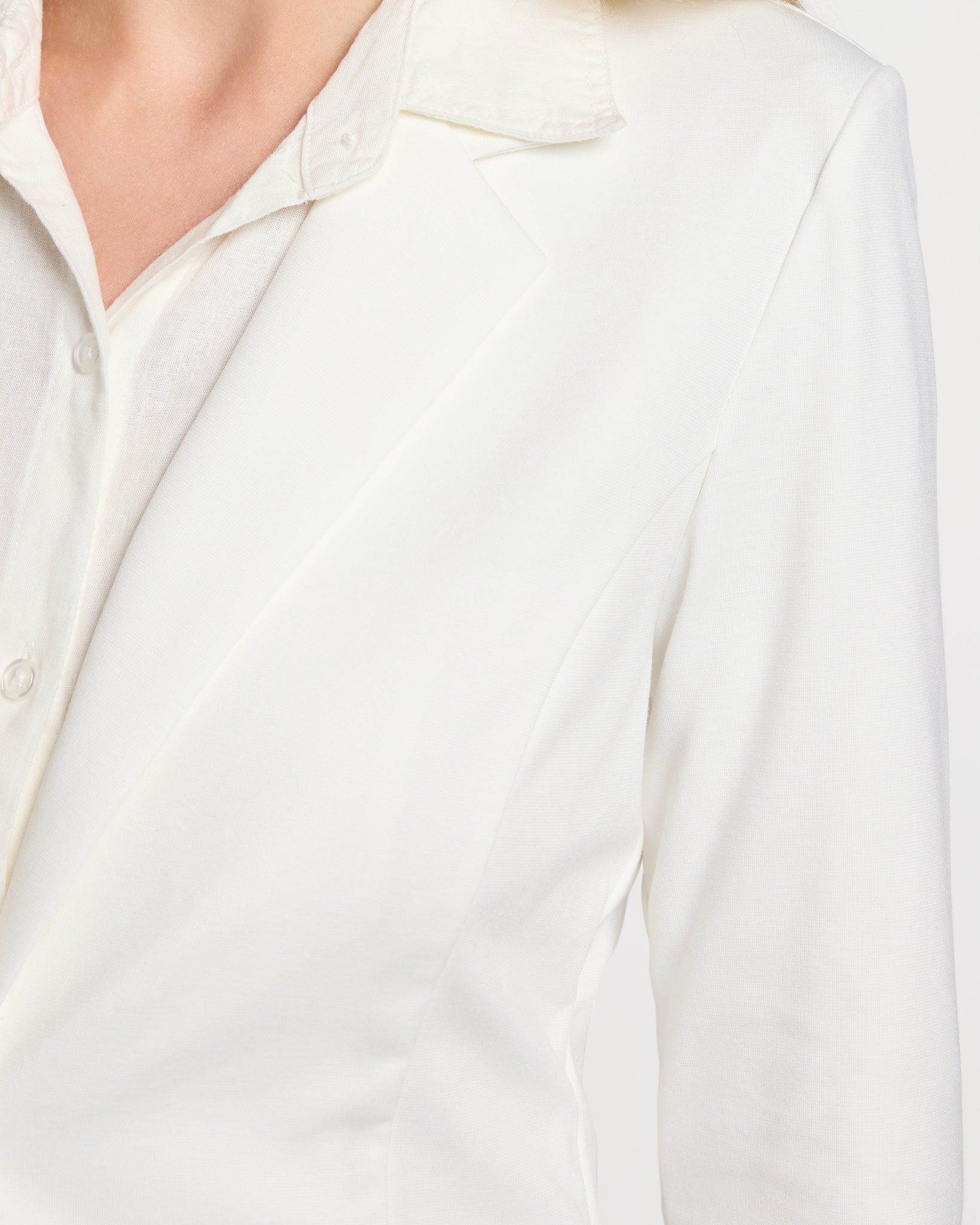 Cloud Dancer $|& ICHI Kate Knit Blazer - SOF Full Front