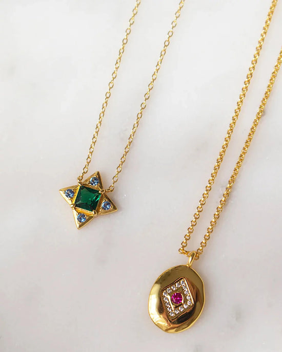 Gold $|& fyb jewelry Edie Pendant Necklace - VOF Detail