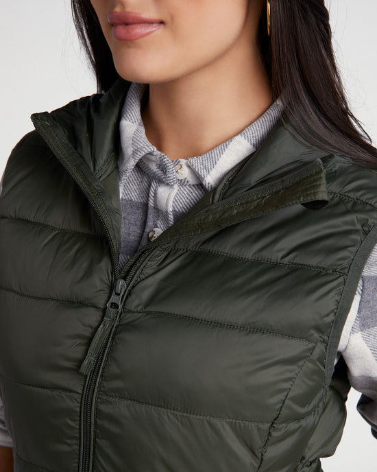 Rosin Green $|& b.young Belena Puffy Vest - SOF Detail