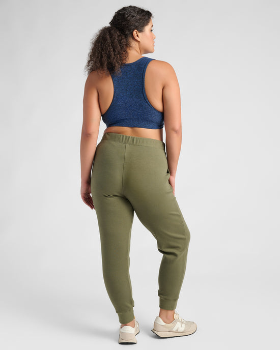 Olive $|& Interval Crescent Jogger - SOF Back