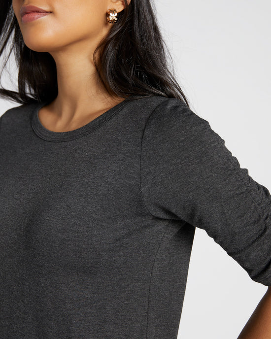 Antracita Grey $|& 78 & Sunny Surfrider Ruched Sleeved Tee - SOF Detail
