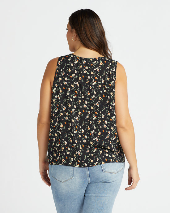 Black Floral $|& ACOA Sleeveless Button Front Top - SOF Back