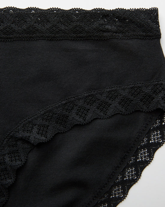 Black 3 Pack $|& Natori Bliss Girl Brief - VOF Detail