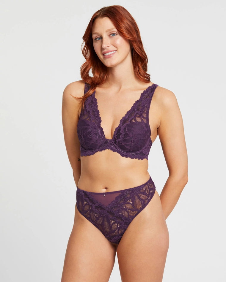 Pinot (Royale) $|& Montelle Royale Lace Thong - VOF Front
