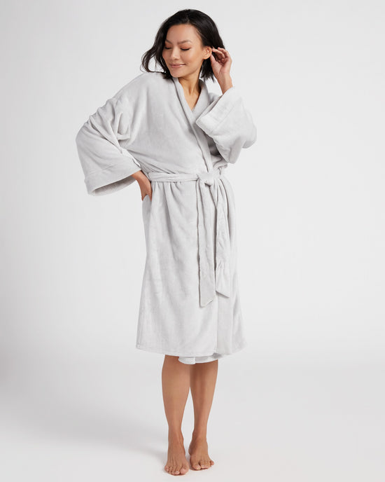 Grey $|& Bobeau Sleepwear Long Sleeve Plush Robe - SOF Front